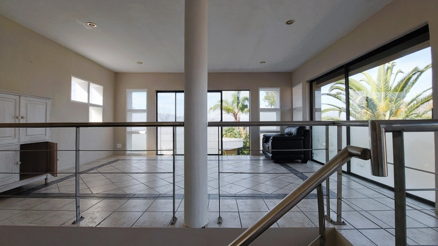 9 Bedroom Property for Sale in Montclair Western Cape